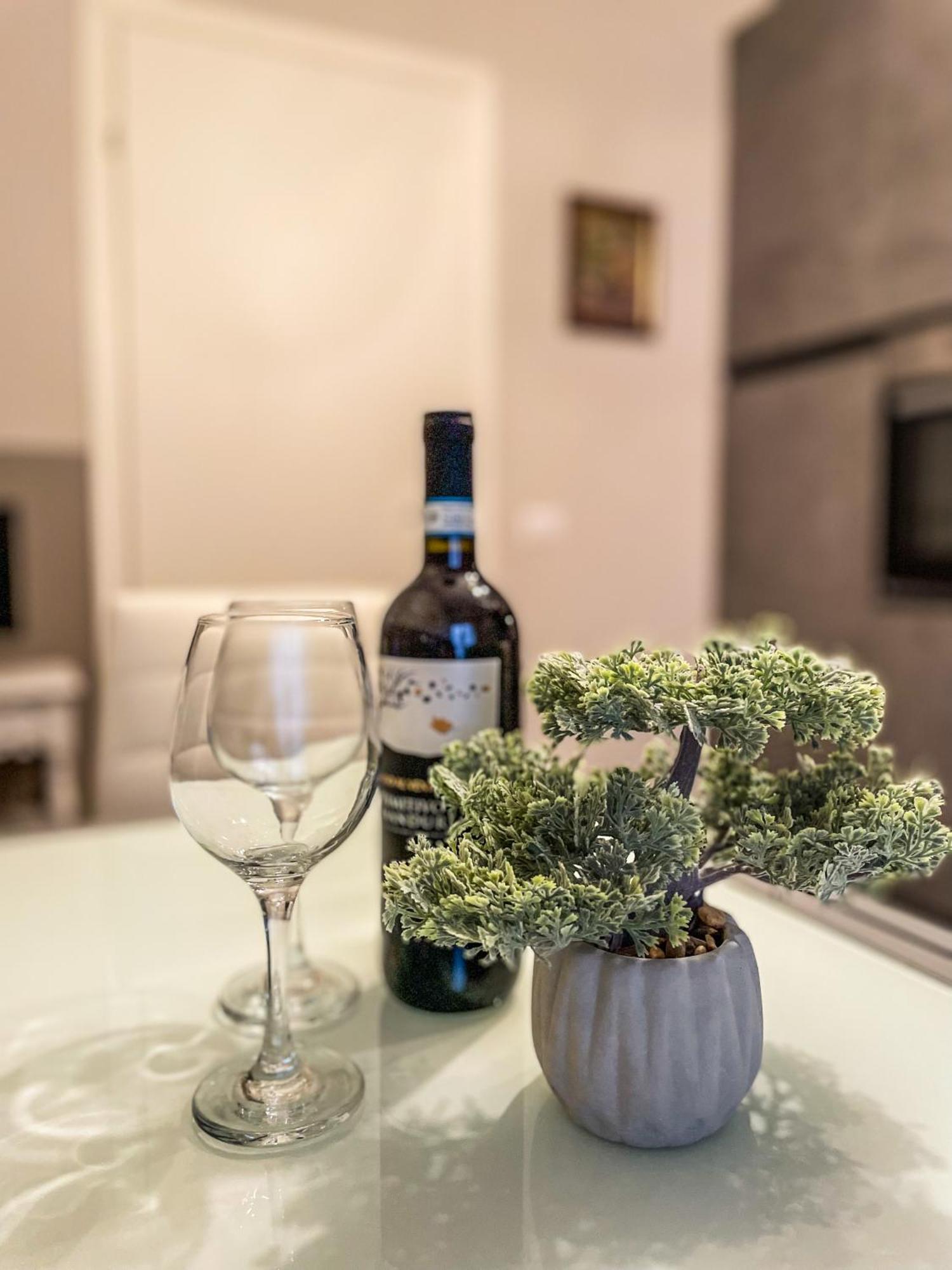 Appartamento La Casa Bianca Vercelli Esterno foto